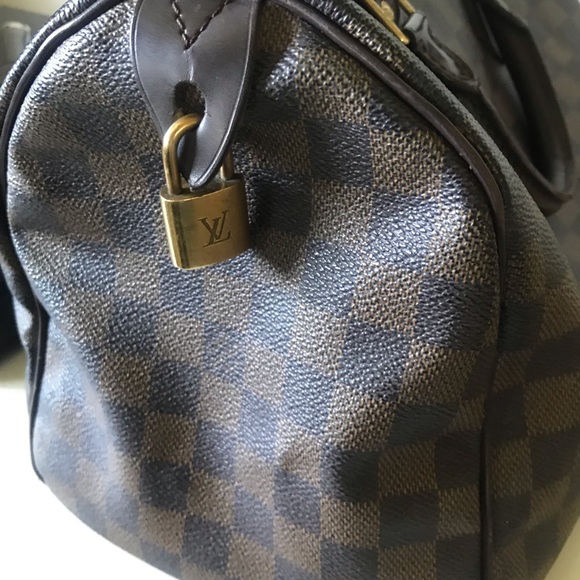 SOLD Louis Vuitton Speedy 30 - Picture 3 of 8